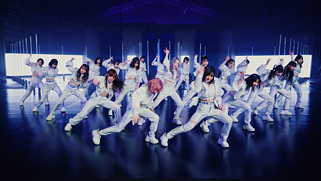 「AKB48「元カレです」Music Video」26枚目/27