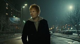 「エド・シーラン、リル・ベイビー参加の「2ステップ」のキーウで撮影したMV公開」