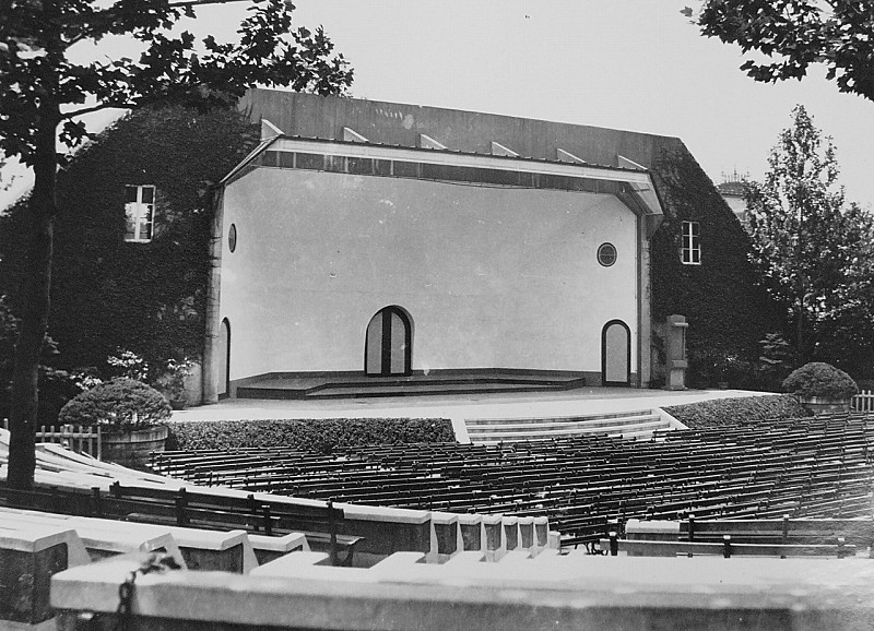 「日比谷野音100周年を記念して実行委員会が発足 亀田誠治が委員長に就任」1枚目/4