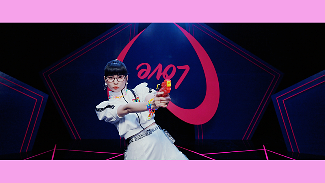 「SPY「あなたを狙い撃ち▽」Music Video」9枚目/22