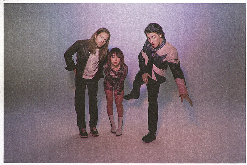 「Photo: Atiba Jefferson」2枚目/2