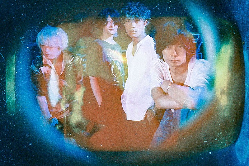 [Alexandros]、アニメ『アオアシ』OP曲の配信ジャケット＆ライブ映像を公開