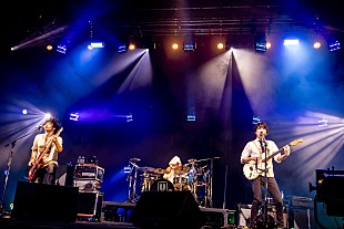 「UNISON SQUARE GARDEN、アルバム『Patrick Vegee』ツアーファイナルの映像作品を7/6にリリース」