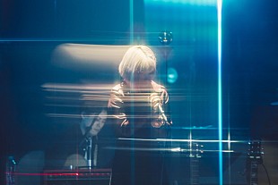 「ReoNa、ツアー初日に日本武道館ワンマン＆全国ライブハウスツアーを発表」