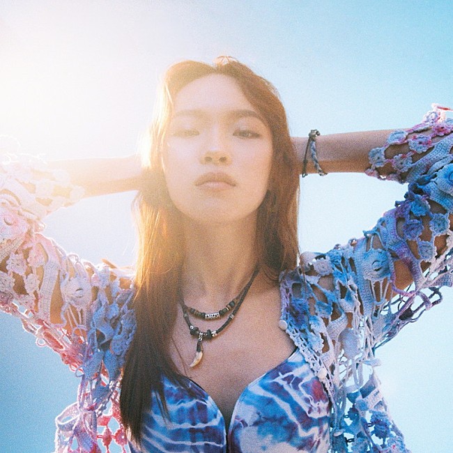 「LÜCY」2枚目/3