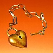 「シングル『初恋が泣いている』」4枚目/5