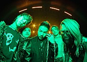 「Crossfaithが『探偵！ナイトスクープ』に登場　約2年半ぶりの欧州ツアーも6/17より開幕」1枚目/2