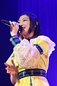 「小林歌穂（エビ中）、7回目の生誕ソロライブでウクレレ弾き語り初披露「22歳は花瓶の花になりたい。」」1枚目/6