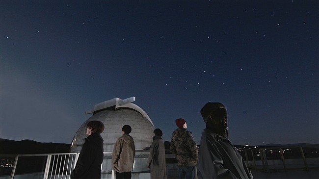 「帰りの会、草川拓弥（超特急）主演ドラマ『みなと商事コインランドリー』エンディングテーマに新曲「朔日」書き下ろし」1枚目/3