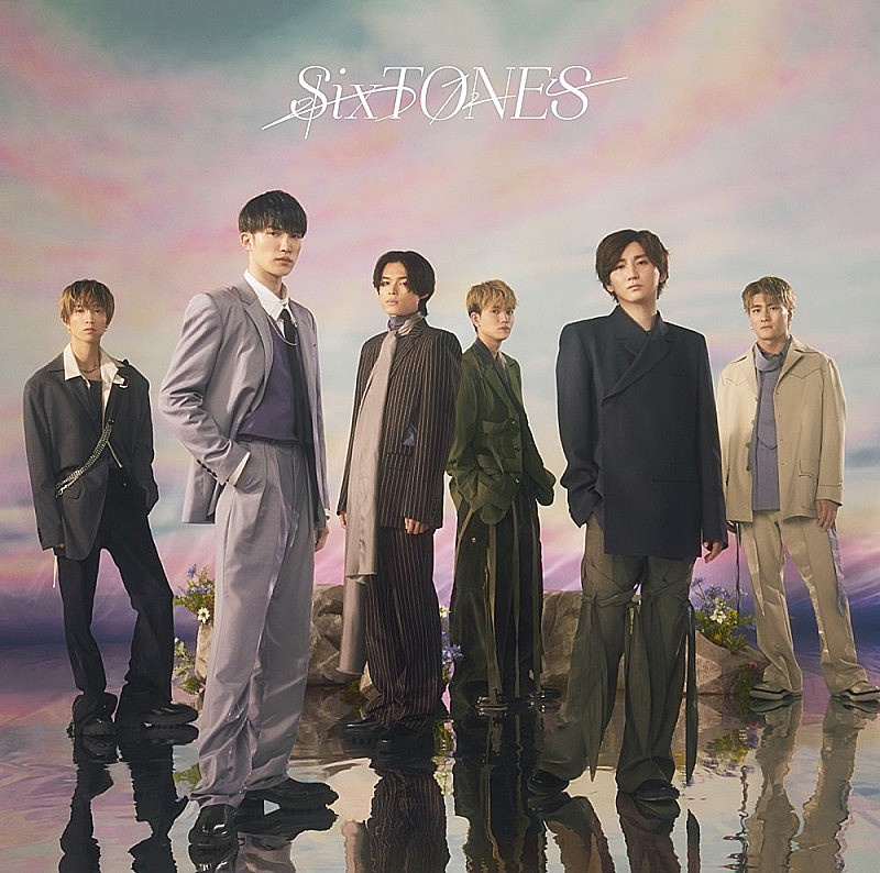 SixTONES「【深ヨミ】SixTONES『わたし』が前作越えで7作連続の首位獲得 過去3作の初週の販売動向を調査」1枚目/2