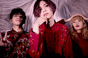 「ギリシャラブの新曲「聖者たち」配信リリース＆メンバーが自ら手掛けたMV公開」