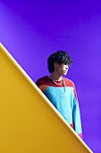 Tani Yuuki「Tani Yuuki、新曲「夢喰」ライブ映像を公開　TikTok生配信でもパフォーマンスへ」1枚目/2