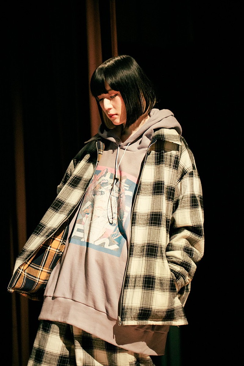majiko、アパレルブランド「0658」とコラボを発表 