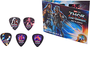 「【プレゼント】映画『ソー：ラブ＆サンダー』特製ギターピックを抽選でプレゼント」