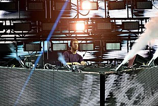 「カルヴィン・ハリス、ニューAL『Funk Wav Bounces Vol.2』に参加の豪華ゲスト陣を発表」