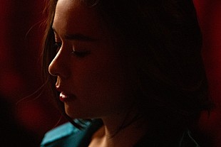 「ミツキ、「Love Me More」のクラークによるリミックス解禁」