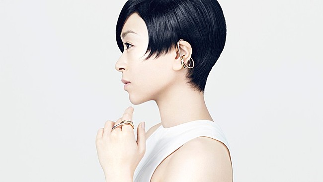 「宇多田ヒカル、ジュエリー「CARTIER TRINITY FOR CHITOSE ABE OF sacai」ムービーに出演」1枚目/2