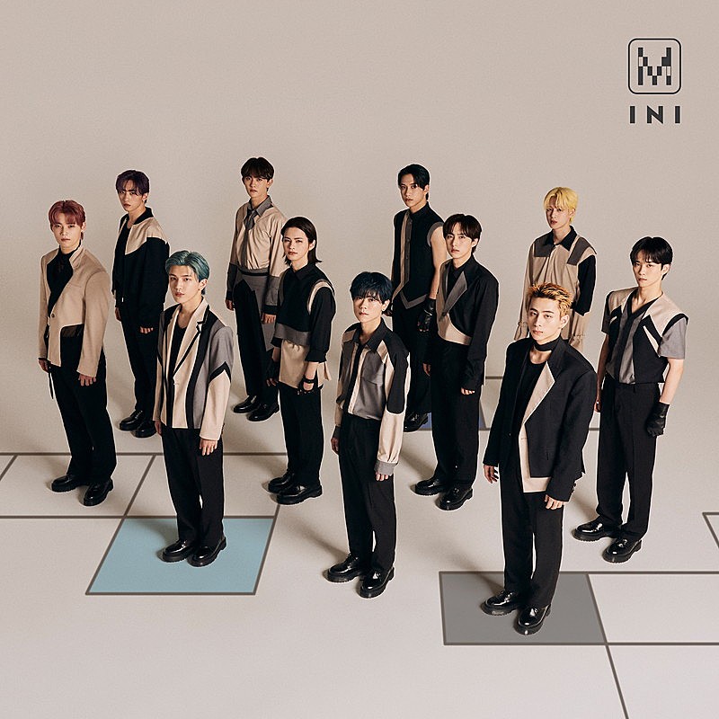INI「シングル『M』通常盤」3枚目/3