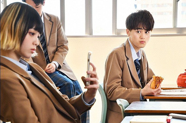 「「六本木クラス」“麻宮葵”平手友梨奈に「お見事」の声　「イソっぽい感じがハマり役」「冷めたオ－ラがカッコいい」」1枚目/1