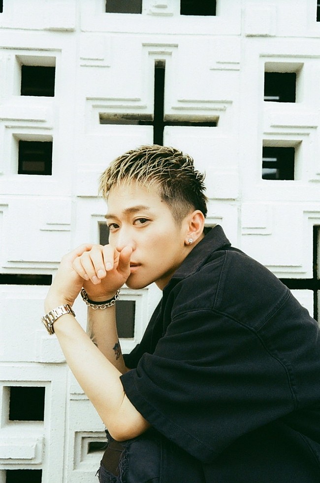 「VILLSHANA、夏の新曲「WAiKiKi feat. Ayumu Imazu」MV公開」1枚目/2