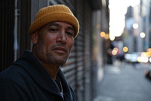 「ベン・ハーパー、ニューアルバムより新曲「Need to Know Basis」公開」