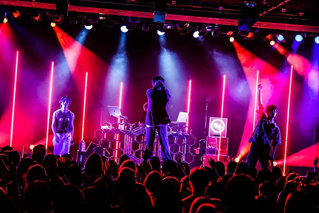 「THE BEAT GARDEN、キャリア史上最大規模の全国ライブハウスツアー完走　ドラマ『六本木クラス」挿入歌「Start Over」初披露」1枚目/4