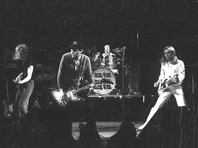 「チープ・トリック、デビュー直後のライヴを収めた作品を来日記念盤として世界初CD化」1枚目/2