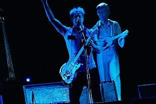 「【FRF '22】ジャック・ホワイト／フォールズ／ブラッディウッドらが2日目に示した、ロックンロールが最高であり続ける理由」