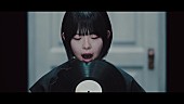 「リーガルリリー、たかはしほのかが食べては吐き出す「ノーワー」のMV公開」1枚目/7