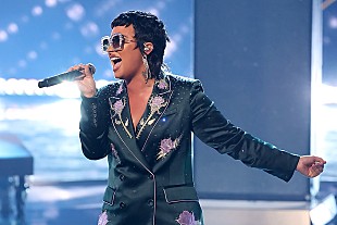 「デミ・ロヴァート、新曲「SUBSTANCE」のリハーサル動画を公開」