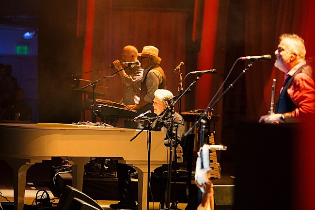 「（C）2021TEXAS PET SOUNDS PRODUCTIONS, LLC」3枚目/3