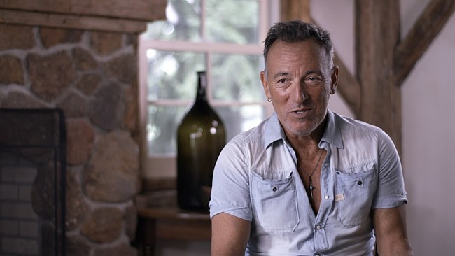 「（C）2021TEXAS PET SOUNDS PRODUCTIONS, LLC」2枚目/2