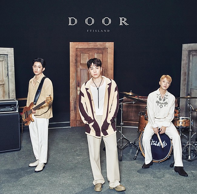 「FTISLAND、日本19thSG『DOOR』Primadonna限定盤特典DVDティザー映像公開」1枚目/2