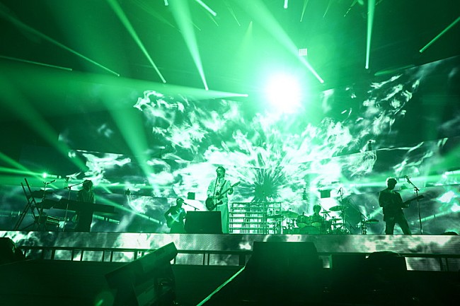 「Mrs. GREEN APPLE、“フェーズ2”始動後初ライブより「延々」映像公開」1枚目/2