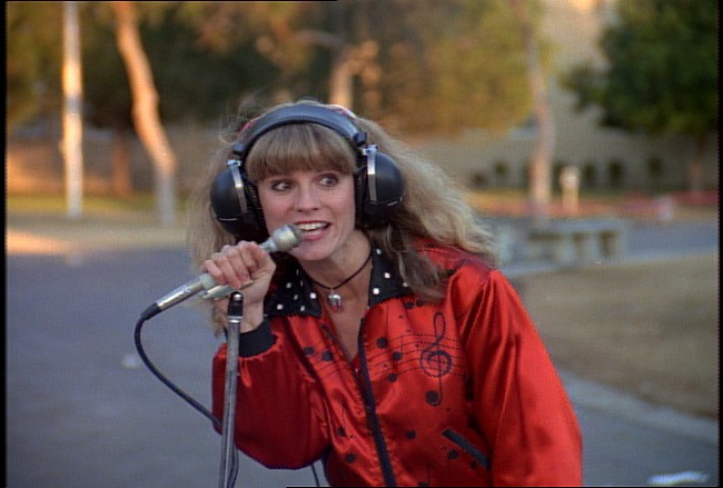 「（C）1979 New World Productions Inc. All Rights Reserved.」2枚目/11