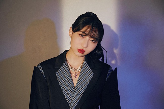 「eill、新曲「プレロマンス」配信開始＆リリックビデオ公開」1枚目/2