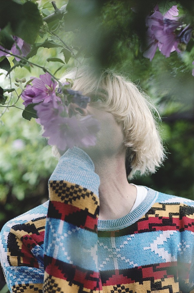 「ザ・シャーラタンズのティム・バージェス、新曲「Sure Enough」のアニメMV公開」1枚目/2