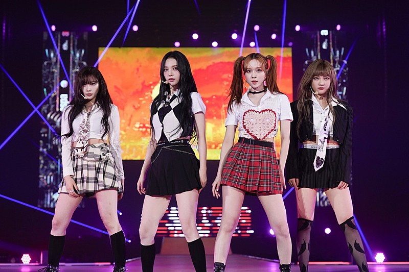 「aespa」2枚目/25