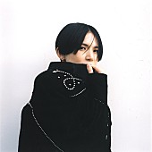 「Superfly、TVアニメ『アオアシ』×新曲「Presence」がリンクしたアニメーションコラボMV公開」1枚目/3