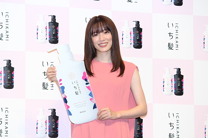 「永野芽郁「ベリ－ショ－トかス－パ－ロングにしたい」　「いち髪」の新イメ－ジキャラクタ－に就任」1枚目/1