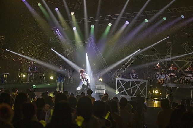 「遊助が全国ツアー完走＆新曲「僕らの時代」初披露、「今を生きてほしいからこんな曲を作ったんだ」」1枚目/5