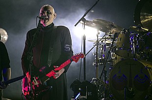 「スマッシング・パンプキンズ、33曲入り3幕のロック・オペラ『ATUM』を2023年4月までに順次リリース」