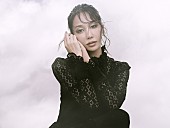 「中島美嘉、アニメ『ベルセルク』初回放送日にエンディング曲「Wish」配信リリース」1枚目/4