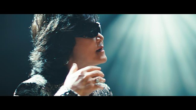 「Toshl、新カバーALからオリジナル楽曲「葉ざくら」MV公開」1枚目/8