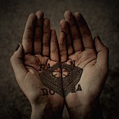 「HYDE、配信シングル「PANDORA」ジャケット写真を公開」1枚目/2