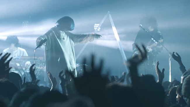 「yama、アニメ『SPY×FAMILY』のエンディング主題歌「色彩」ライブ映像を公開」1枚目/5