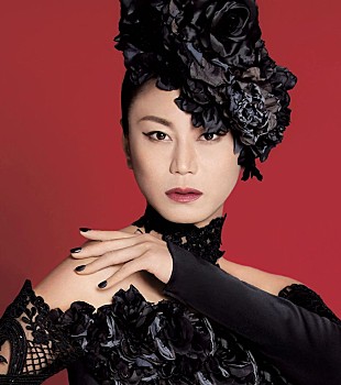 「氷川きよし、歌手活動休養前のラストアルバム『魔法にかけられた少女』11/22リリース」