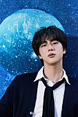 「BTSのJIN、ARMYへの愛情を込めたソロシングル「The Astronaut」MV公開」1枚目/2