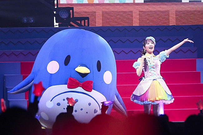 「東山奈央、AL『Welcome to MY WONDERLAND』リリースツアー無事閉園　ライブレポ到着」1枚目/10