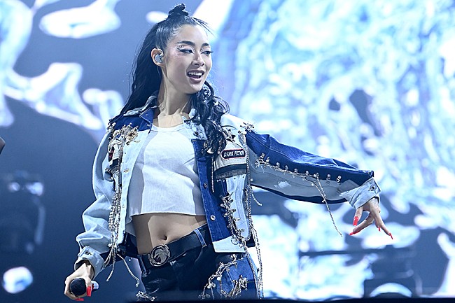 「リナ・サワヤマ、映画『ジョン・ウィック: チャプター4』予告編に戦士として登場」1枚目/1